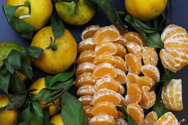 Mandarin meyvesi siyahı izole et