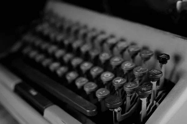 Black and white retro typewriter letter — Stock Photo, Image