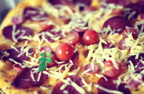 Ingredientes de pizza al horno macro — Foto de Stock