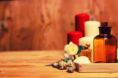 Spa mum şişe mendil