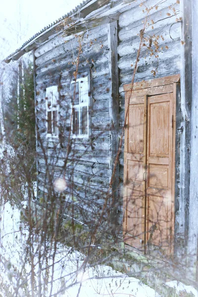 Casa in campagna rurale Inverno — Foto Stock