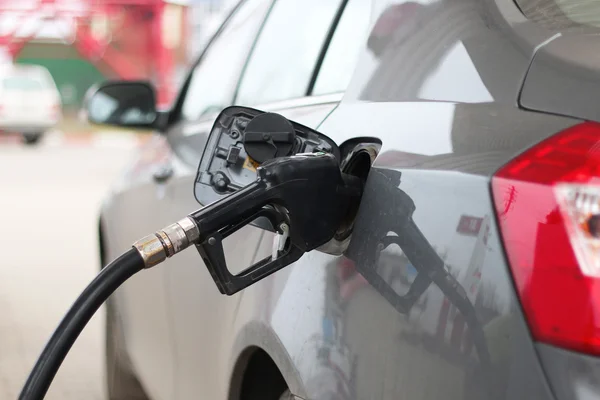 Llenar de gasolina —  Fotos de Stock