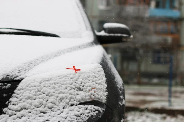 Kalpler kırmızı kış iki kar