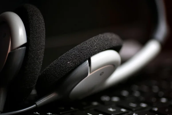 Teclado auricular negro — Foto de Stock