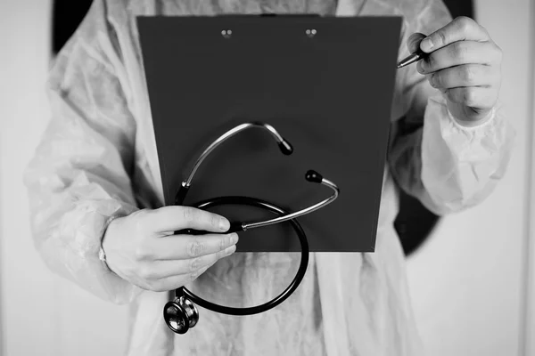 Medico stetoscopio file in bianco e nero — Foto Stock