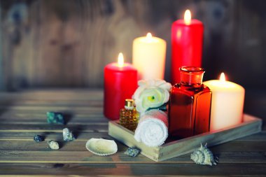 Spa mum şişe mendil
