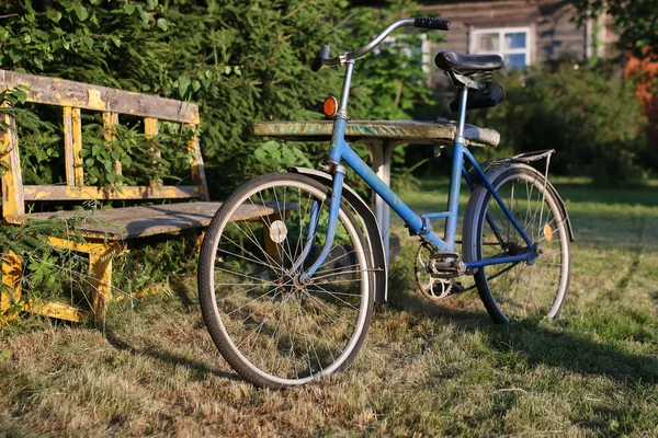 Rower na terenach wiejskich — Zdjęcie stockowe