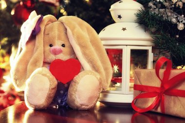 Fener ve oyuncak yeni yıl