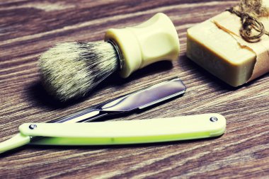 jilet gibi keskin sabun fırça