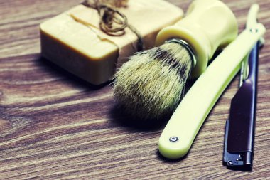 jilet gibi keskin sabun fırça