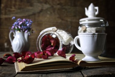 Vintage tea gül kuru yaprağı