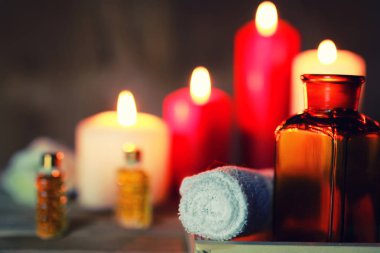 Spa mum şişe mendil