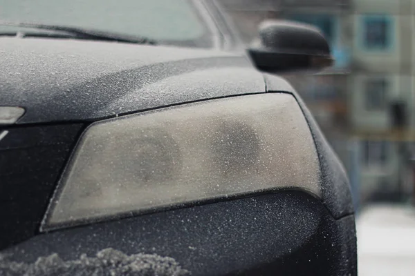 Coche heladas invierno —  Fotos de Stock