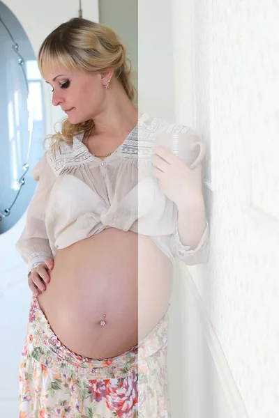 Spazio donna incinta per il testo — Foto Stock