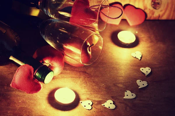 Valentines Day candles wine — Stock Photo, Image