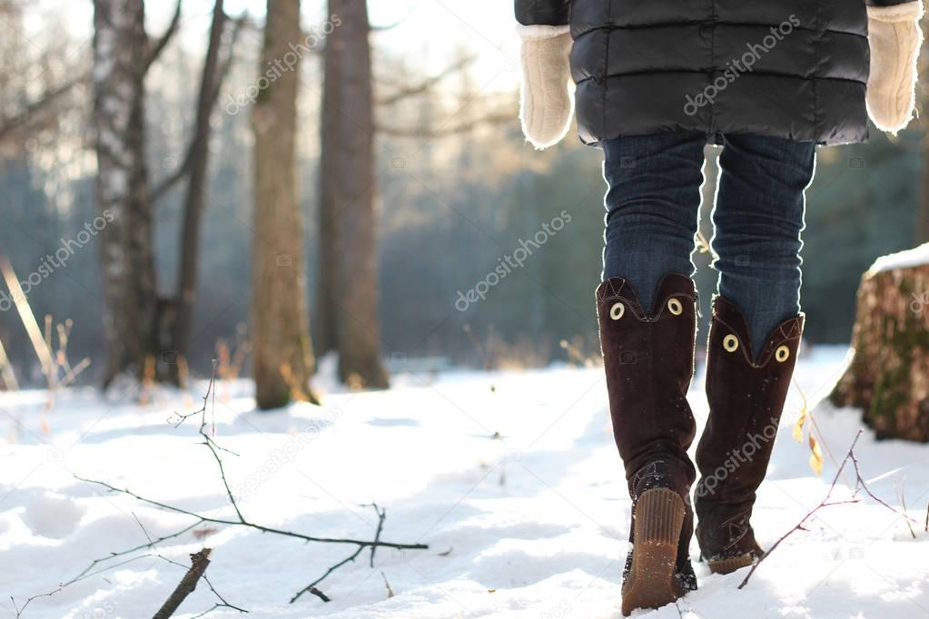 foot boot woman walk winter park