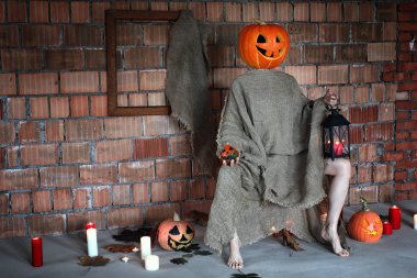 Kabak kafa canavar korku kapalı