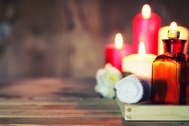 Spa mum şişe mendil