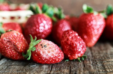 çürük çilek kavramı GDO