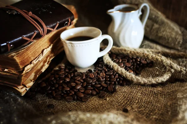 Coffee bean on textile background — Stock Photo, Image