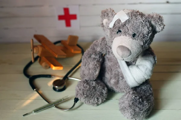 toy teddy doctor