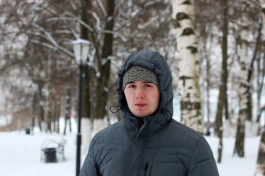 yalnız beyaz adam kış