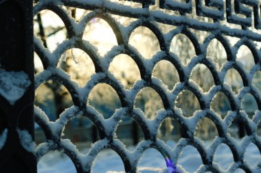 çit kapalı kar kış parkı