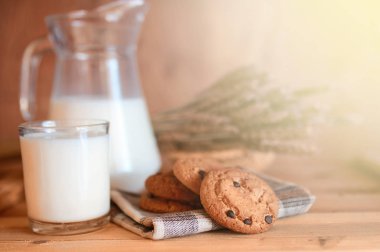 Sütlü Çikolata Bisküvi tahıllar