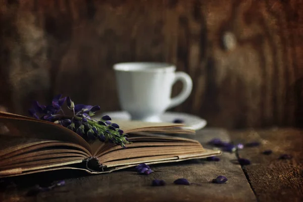 Scratches effect on photo retro book on wooden drink breakfast — Stock Photo, Image