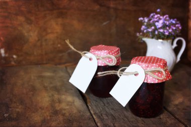 Retro rustik ev yapımı reçel kavanoz