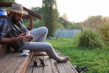 adam Duman borusu açık