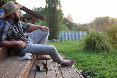 adam Duman borusu açık