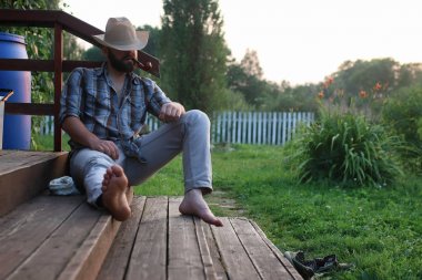 adam Duman borusu açık