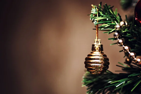 Nuovo albero decorazione palla anno — Foto Stock