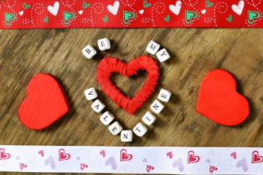 kalp şeklinde ahşap arka plan