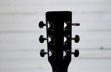 siyah gitar boyun