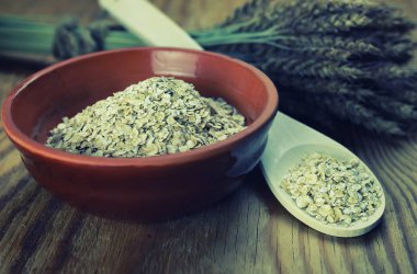 spikelets buğday ve arpa tabak