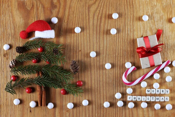 Pinho de abeto em forma de árvore de natal — Fotografia de Stock