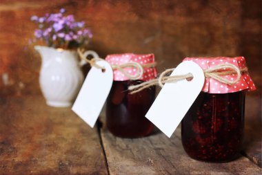 Retro rustik ev yapımı reçel kavanoz