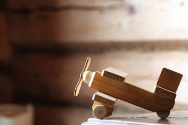 masada ahşap oyuncak uçak