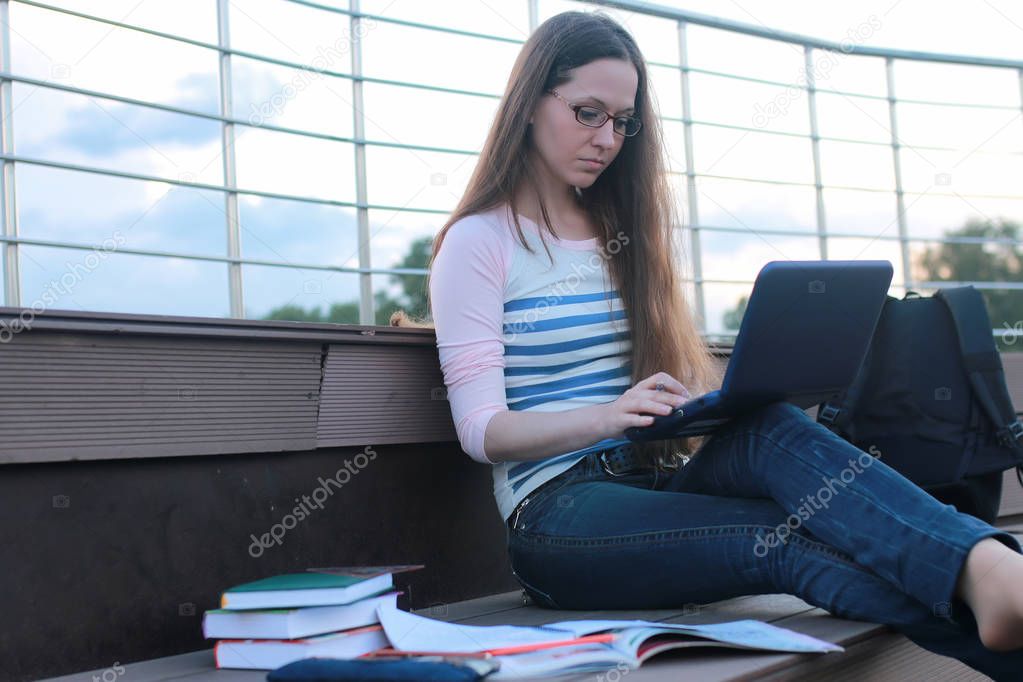 girl student study homework outdoor