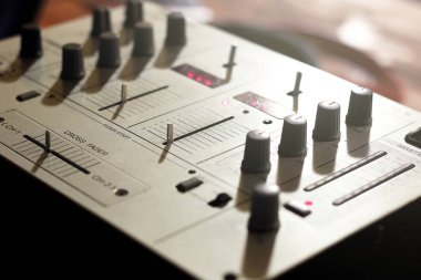 Öğeleri ve müzikal bir Dj tuş anahtarları ayrıntıları