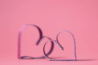 Kalp şekli kağıt kırmızı