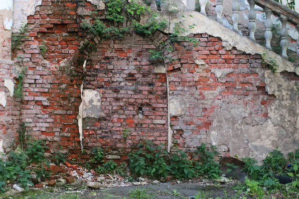 eski kırmızı tuğla duvar