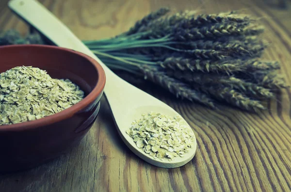 spikelets buğday ve arpa tabak