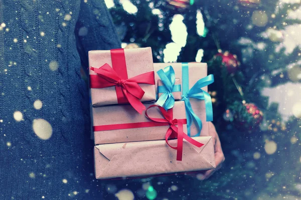 Hromada dárků pro vánoční svátky — Stock fotografie
