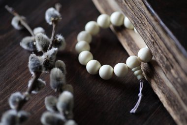 Boncuk ve tütsü ahşap tablo