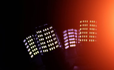 Lamba LED öğeleri. Diyotlar lambalı. Birçok parlak ışıklar
