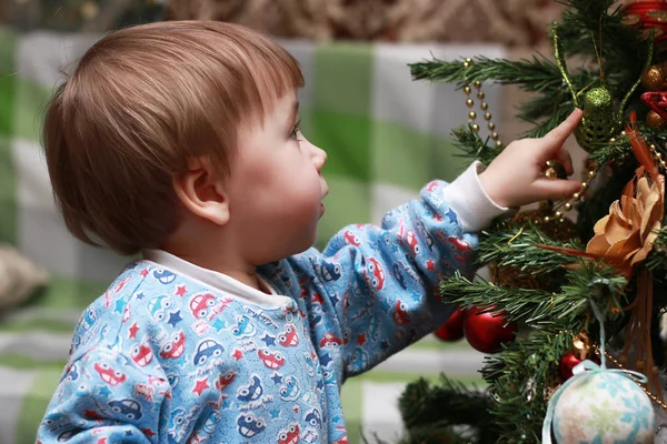 Noel 'e yakın küçük çocuklar