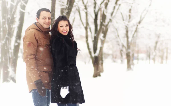 A young loving couple on a walk — Stock Photo, Image